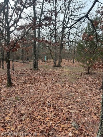 S  4696th Rd, Sallisaw, OK 74955