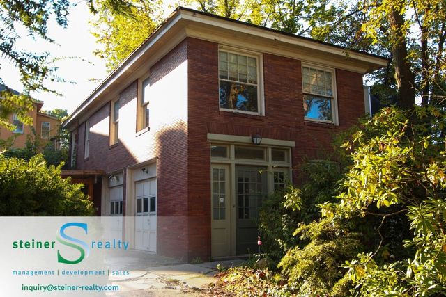 202 Maple Ave, Swissvale, PA 15218