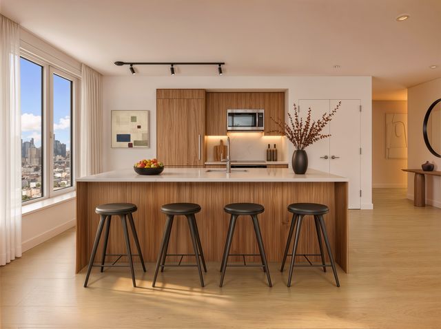 18 India St #619P, Brooklyn, NY 11222