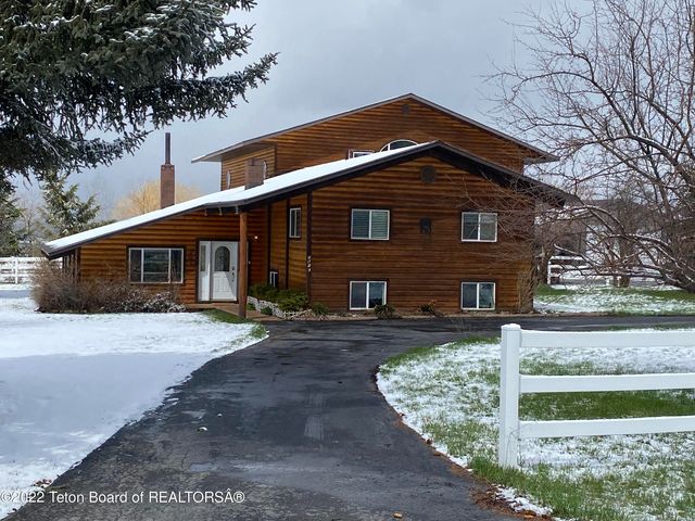 761 County Rd, Bedford, WY 83112