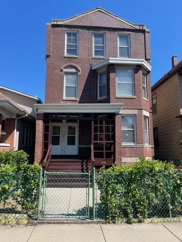 4135 N  Monticello Ave, Chicago, IL 60618