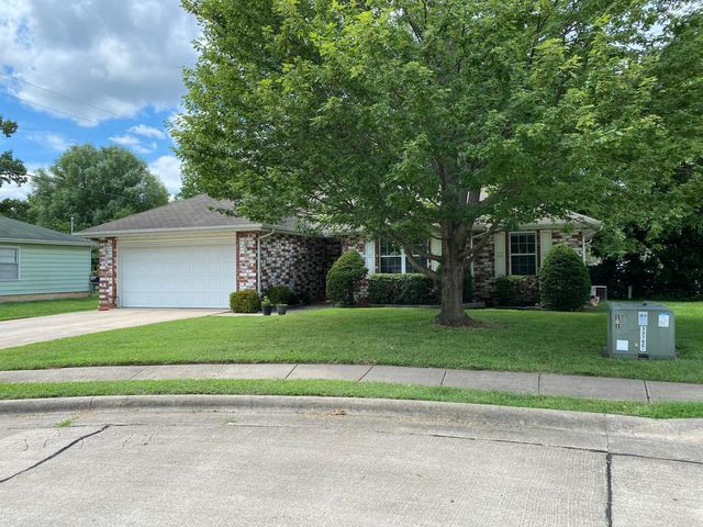 1861 S  Fairway Ave, Springfield, MO 65804