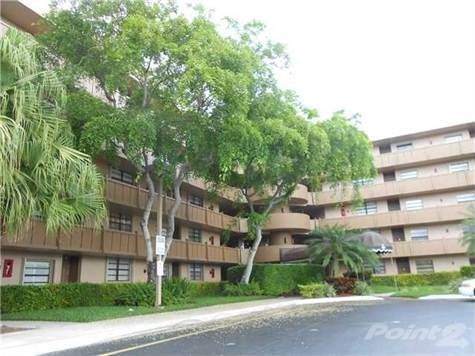 1001 Colony Point Cir #107, Pembroke Pines, FL 33026