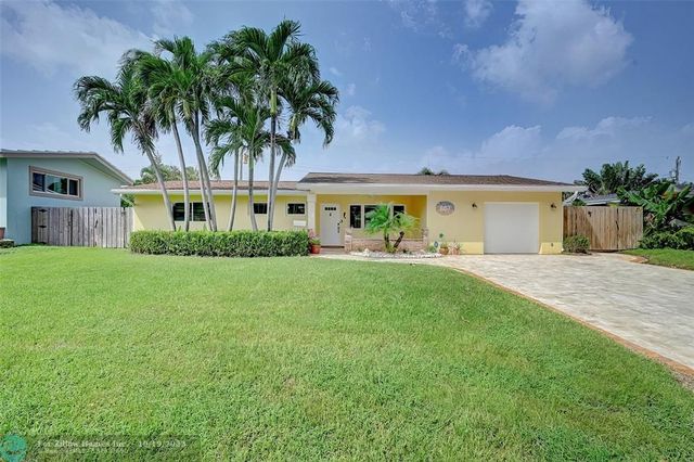 807 SE 10th Ter, Deerfield Beach, FL 33441