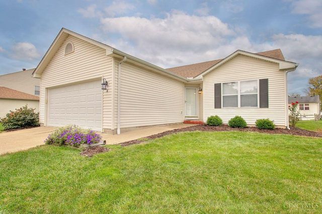 7 Glenside Dr, Amelia, OH 45102