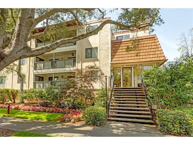 26 4th St #9, Los Altos, CA 94022