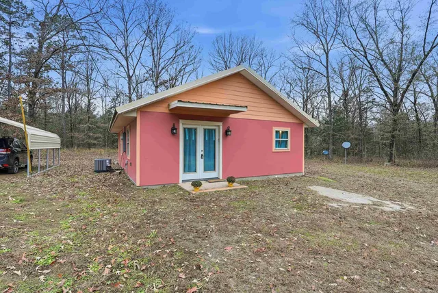86 Cedar Ridge Rd, Plumerville, AR 72127
