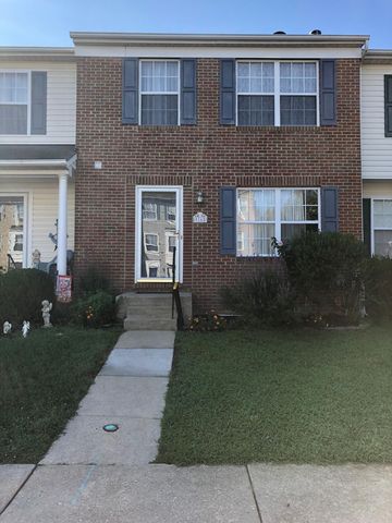 8165 Woodland Ln, Chesapeake Beach, MD 20732