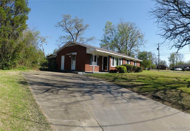 1441 Flamingo Ln, Montgomery, AL 36116