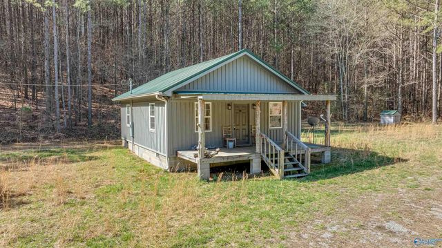 1003 County Road 207, Collinsville, AL 35961