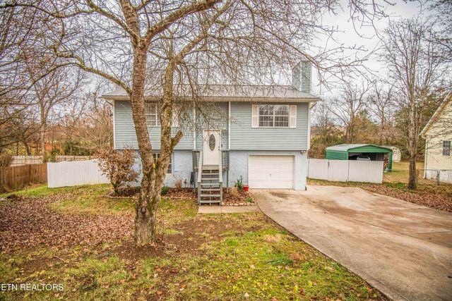 5821 Whisper Wood Rd, Knoxville, TN 37918