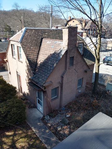 44 Biddle Ave, Pittsburgh, PA 15221