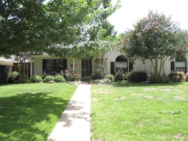 2305 Shady Creek Dr, Richardson, TX 75080