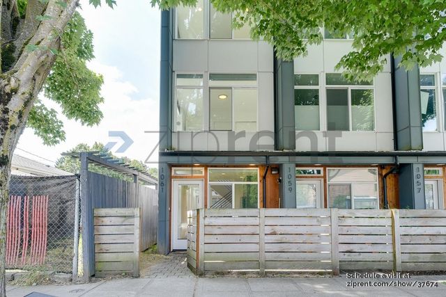 1061 S  Cloverdale St #1061, Seattle, WA 98108
