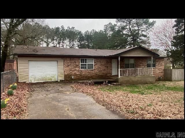 502 W  Woodlawn, Benton, AR 72015