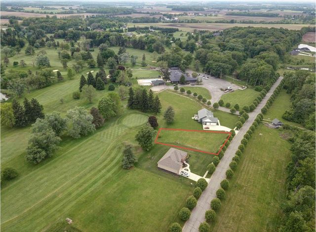 1493 Marion Country Club Dr, Marion, OH 43302