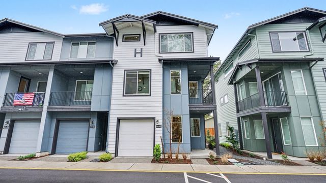 626 164th St SW #H6, Lynnwood, WA 98087