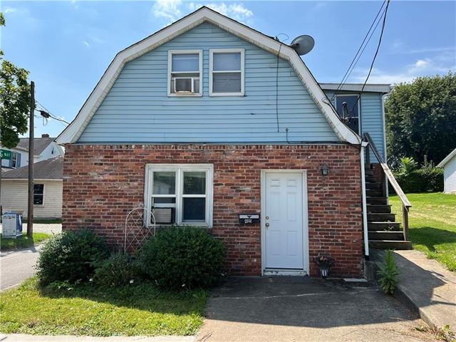 405 Hillis St, Youngwood, PA 15697