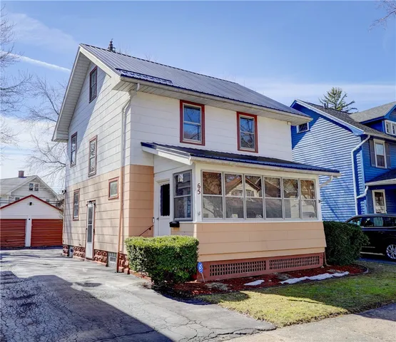 65 Devon Rd, Rochester, NY 14619