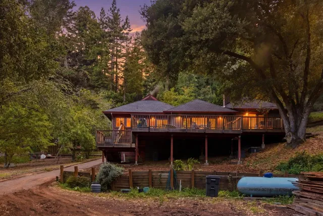 260 Grandview Dr, Woodside, CA 94062