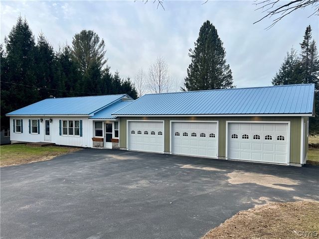 146 Woodgate Dr, Boonville, NY 13309