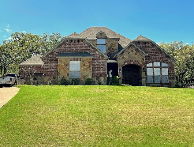 12601 Indian Creek Dr, Fort Worth, TX 76179
