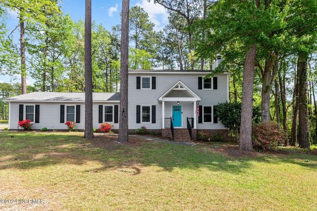 200 Manchester Road, Havelock, NC 28532