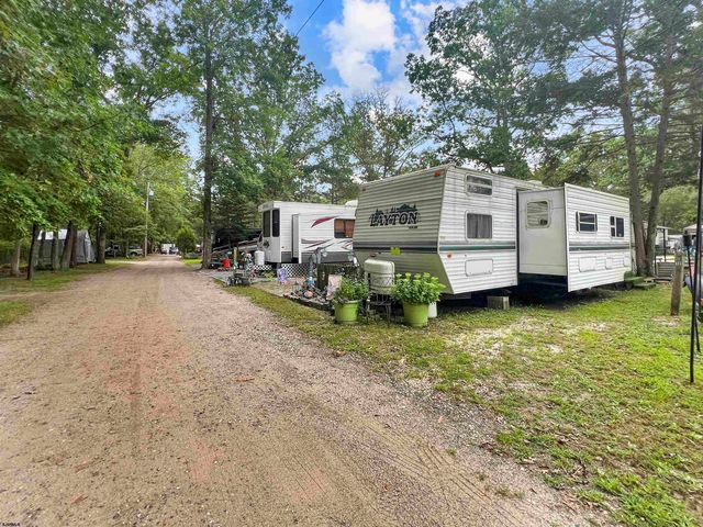 1079 12th Ave, Mays Landing, NJ 08330