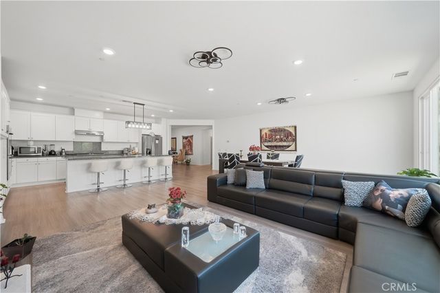 26305 Plumcot Dr, Corona, CA 92883