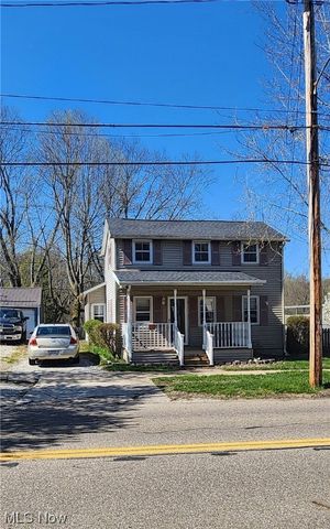 615 S  Canal St, Canal Fulton, OH 44614
