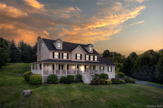 97 Cunningham Drive, Lagrangeville, NY 12540