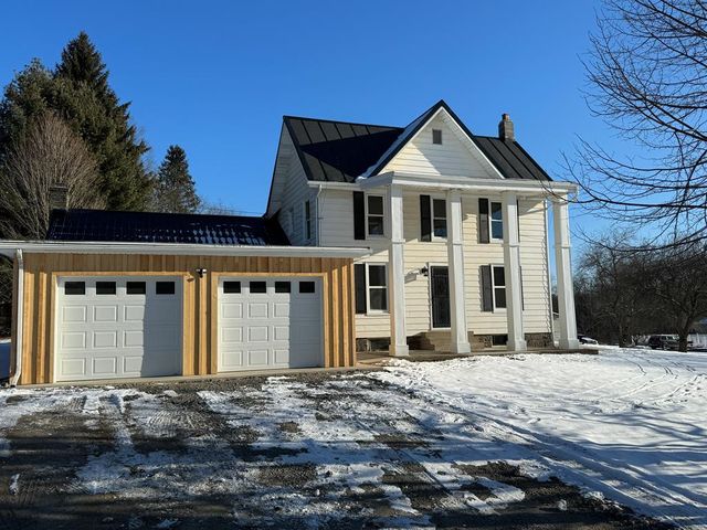 53 Gorham Rd, Le Raysville, PA 18829