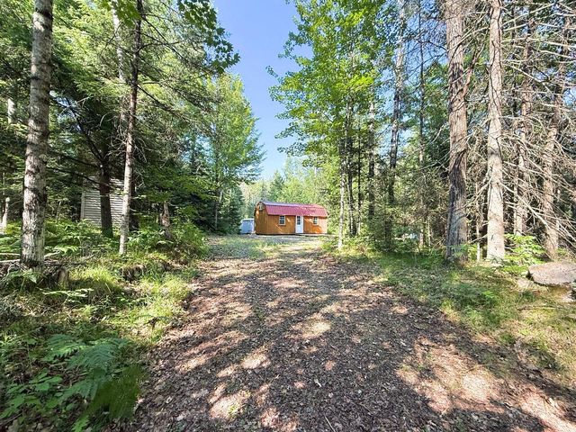 W6602 Barker Rd, Amberg, WI 54102