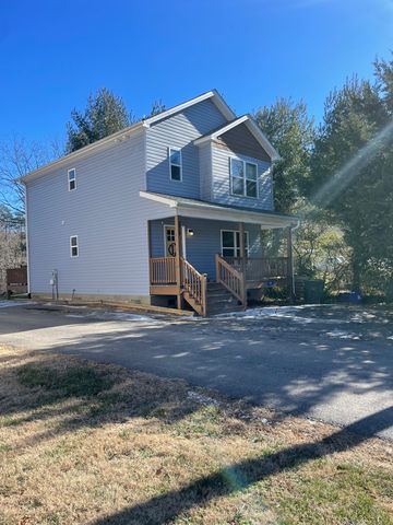 275 Rock Hill Rd, Asheville, NC 28803