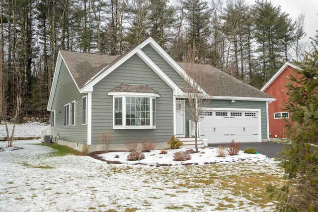 38 Three Ponds Drive, Brentwood, NH 03833