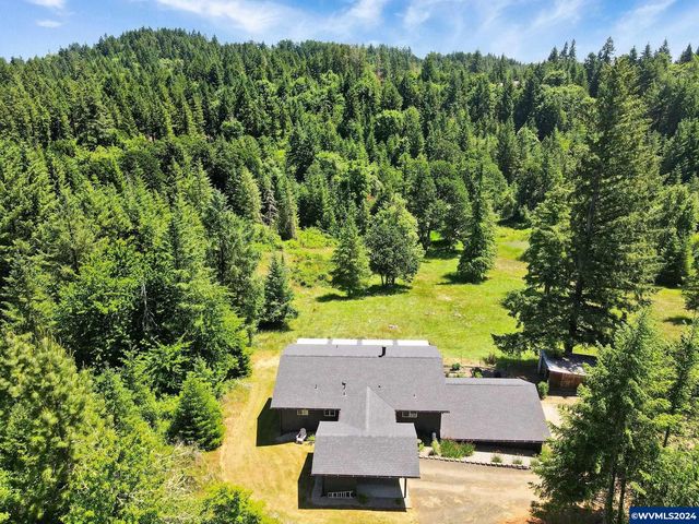 6271 Treehouse Rd, Monmouth, OR 97361