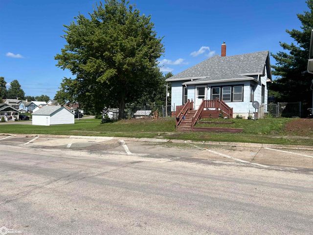 307 N  Pine St, Creston, IA 50801