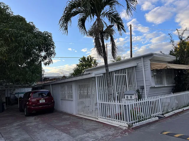 3520 NW 79th St #O8, Miami, FL 33147