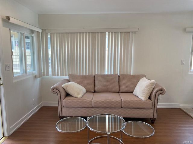 8219 W  Manchester Ave  #5, Playa Del Rey, CA 90293