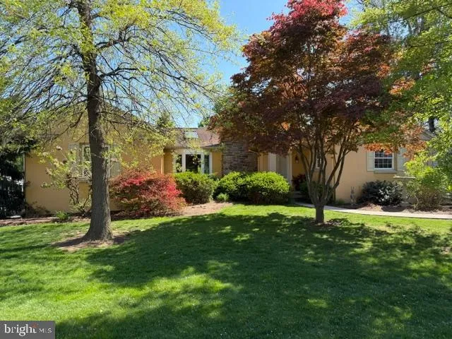 444 Donegal Springs Rd, Mount Joy, PA 17552