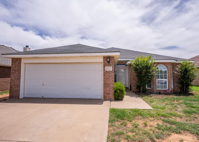 6717 89th St, Lubbock, TX 79424
