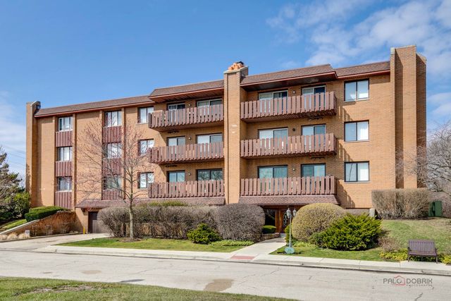 1795 Lake Cook Rd #312, Highland Park, IL 60035