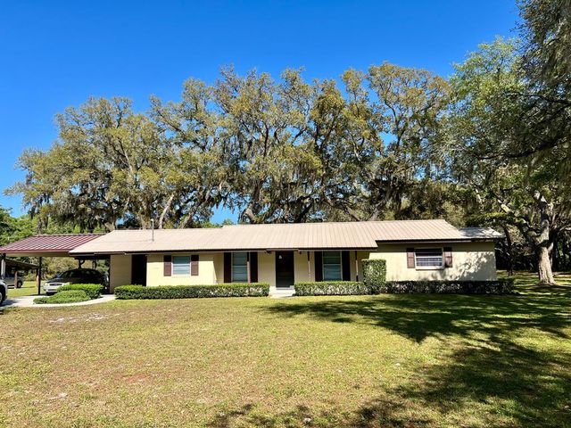 10771 NW 72nd Ct, Chiefland, FL 32626
