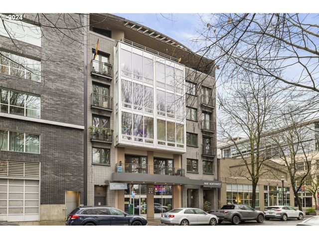 327 NW Park Ave #2D, Portland, OR 97209