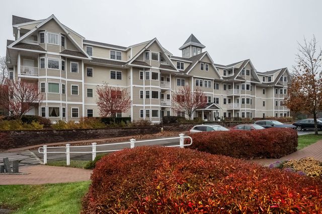 1 Sterling Hill Lane UNIT 116, Exeter, NH 03833