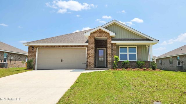 192 Mill Ct #50, Lucedale, MS 39452