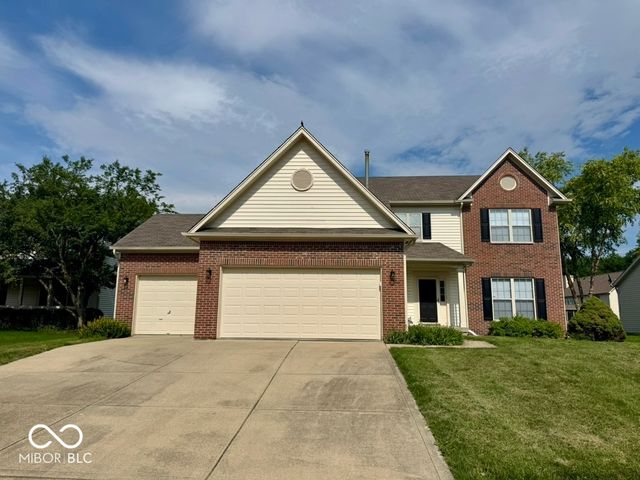10887 Parrot Ct, Fishers, IN 46037