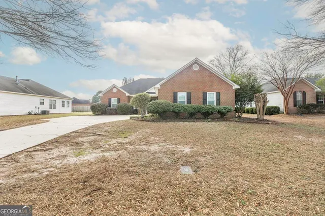 122 Knights Brg, Warner Robins, GA 31093
