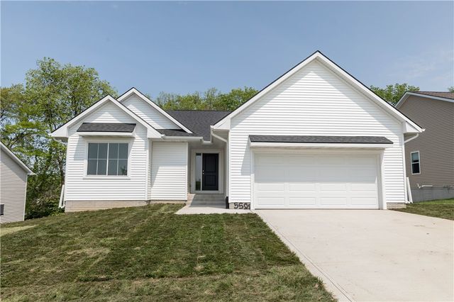 5588 Pine Valley Dr, Pleasant Hill, IA 50327