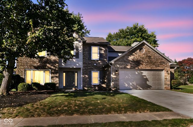 913 S  Timber Creek Dr, Indianapolis, IN 46239